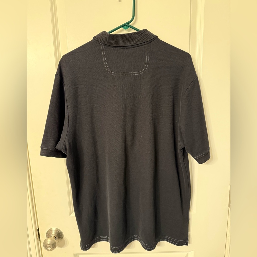 🌴TOMMY BAHAMA EUC Mens Black Polo with Blue Logo size Large - Picture 2 of 3